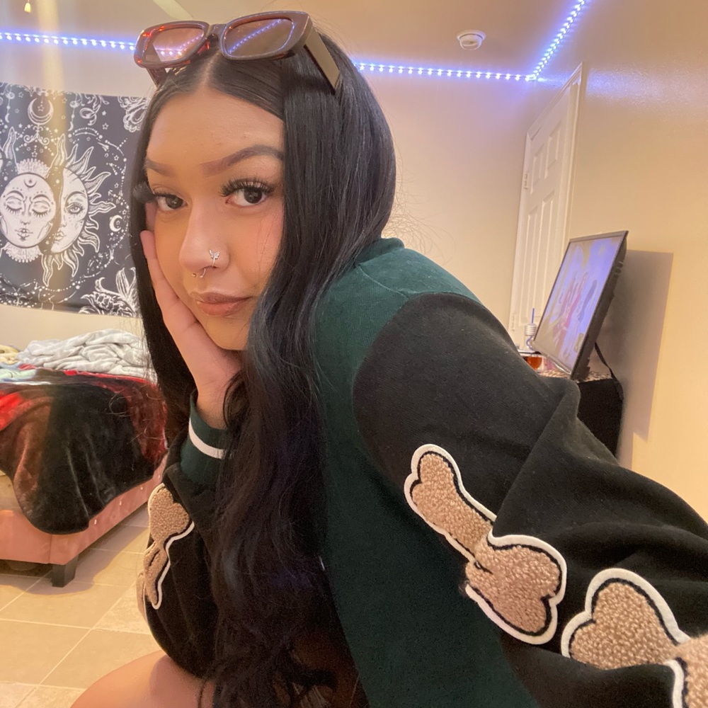 Meet your Posher, Alexa